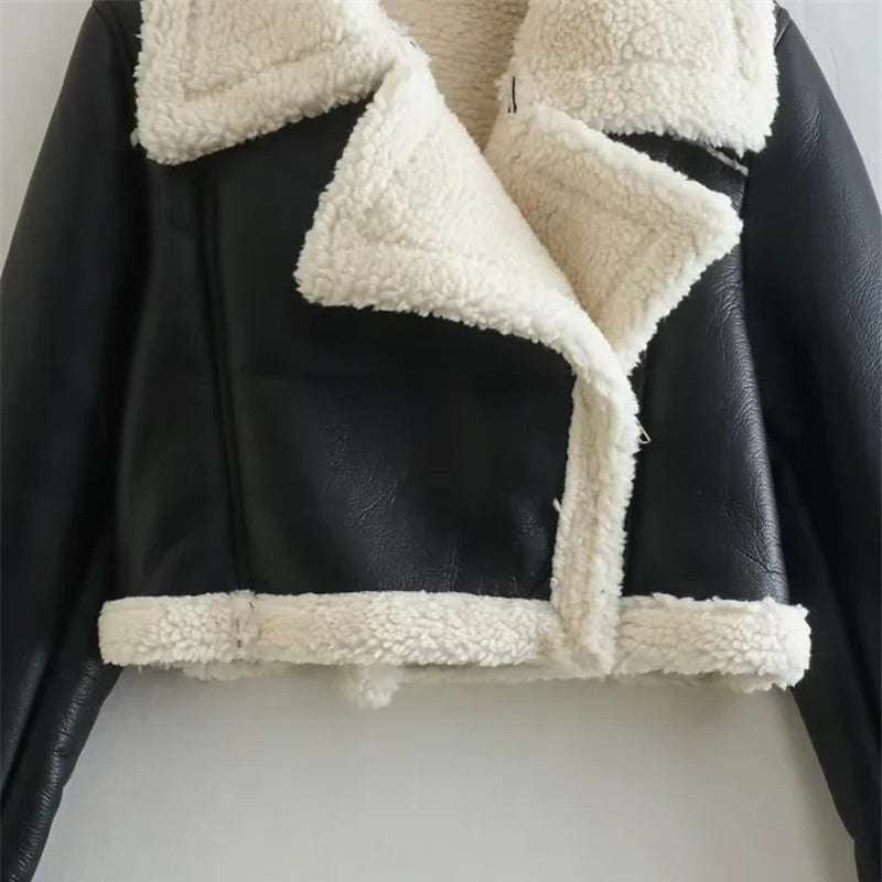 Jaqueta Cropped Pelúcia Amelia- Petta