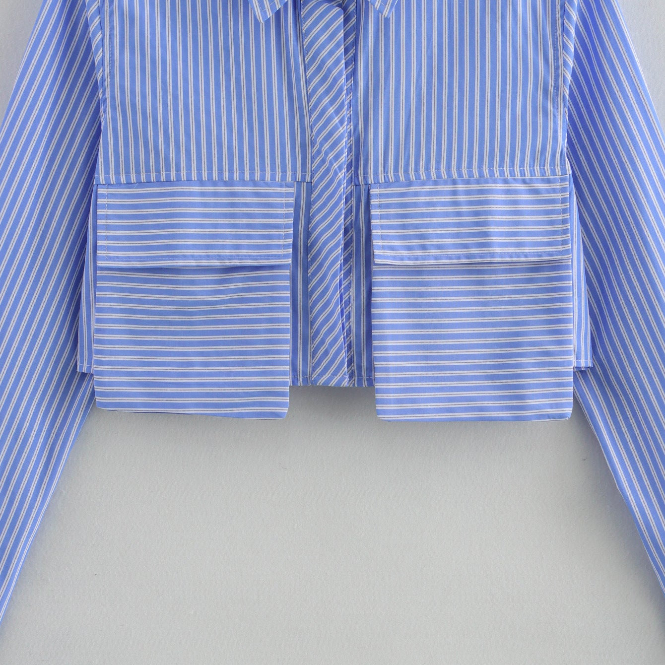 Camisa Listrada Cropped Iza- Petta